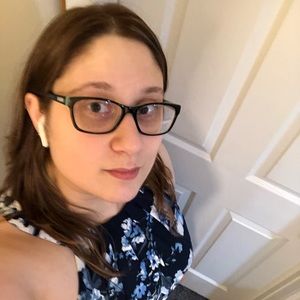 Meet your Posher, Catherine